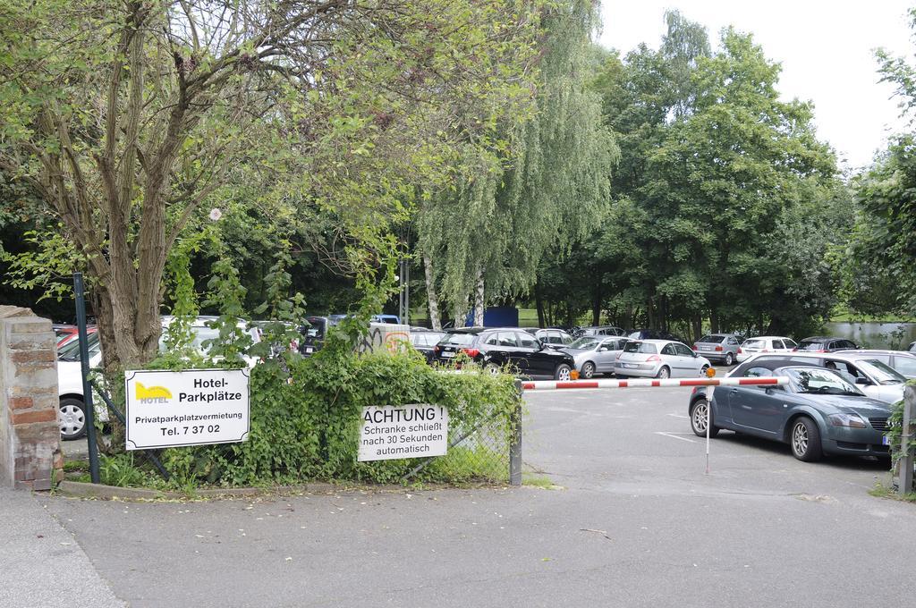 Hotel Zur Alten Stadtmauer Lubeca Exterior foto