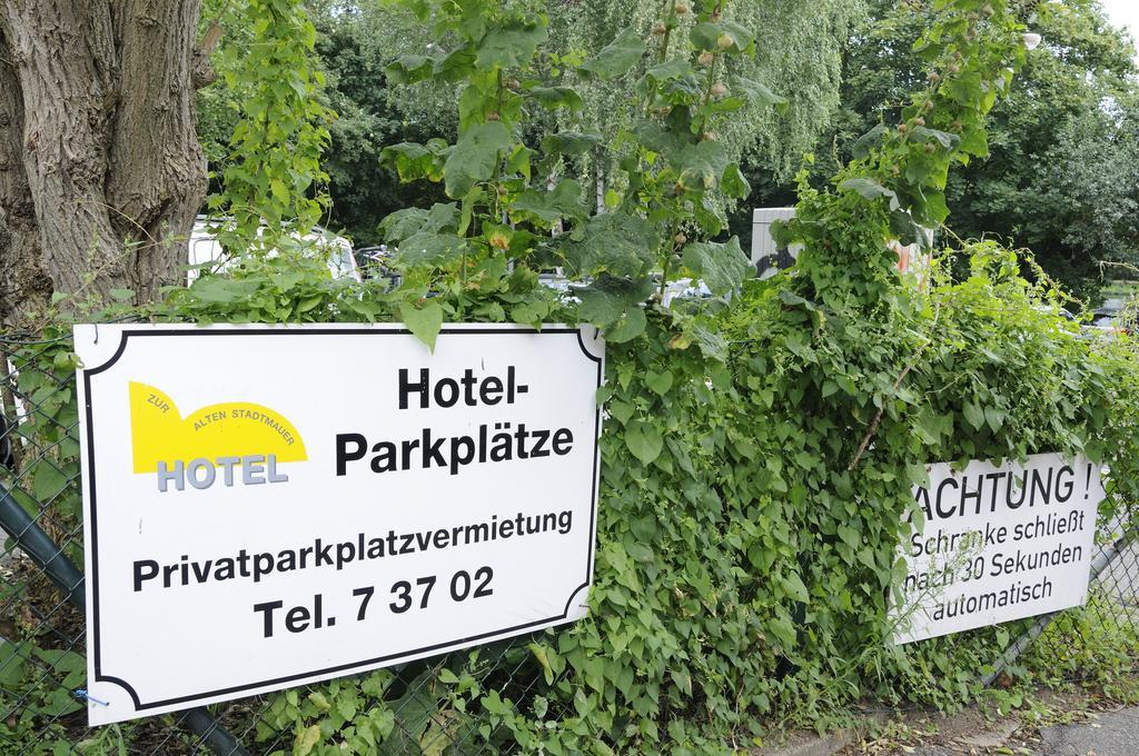 Hotel Zur Alten Stadtmauer Lubeca Habitación foto